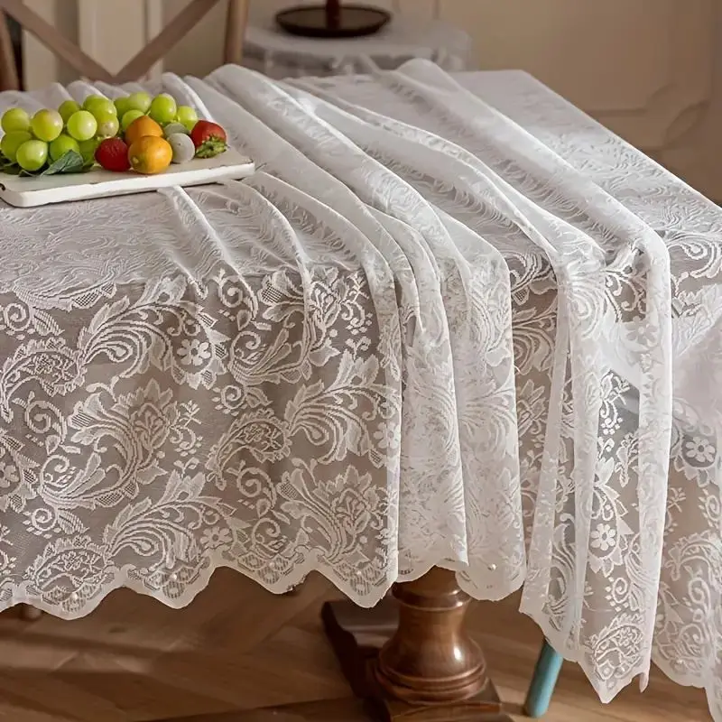 Durchsichtige Spitzen-Tischdecke mit Ornamenten und Wellenrand – Bild 2