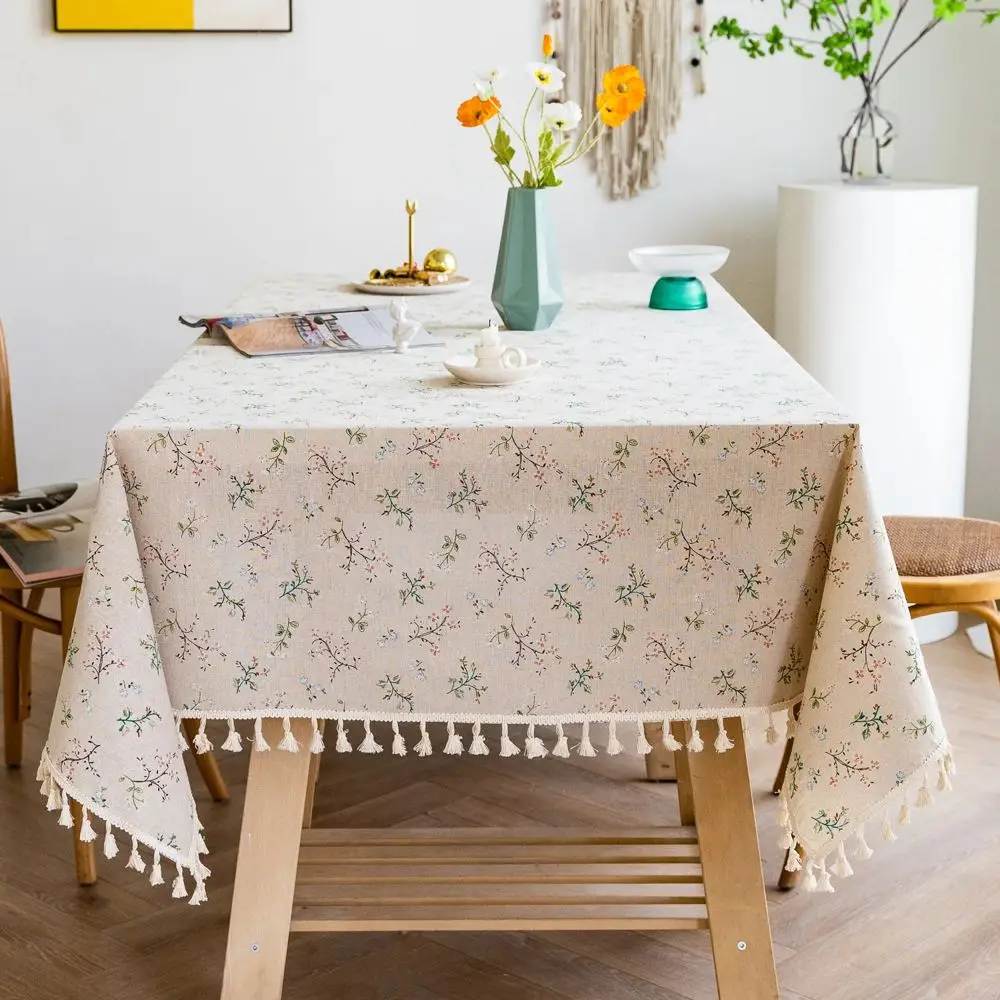 Kleine Tischdecken rechteckig mit Blumenmuster und Quasten – Bild 4