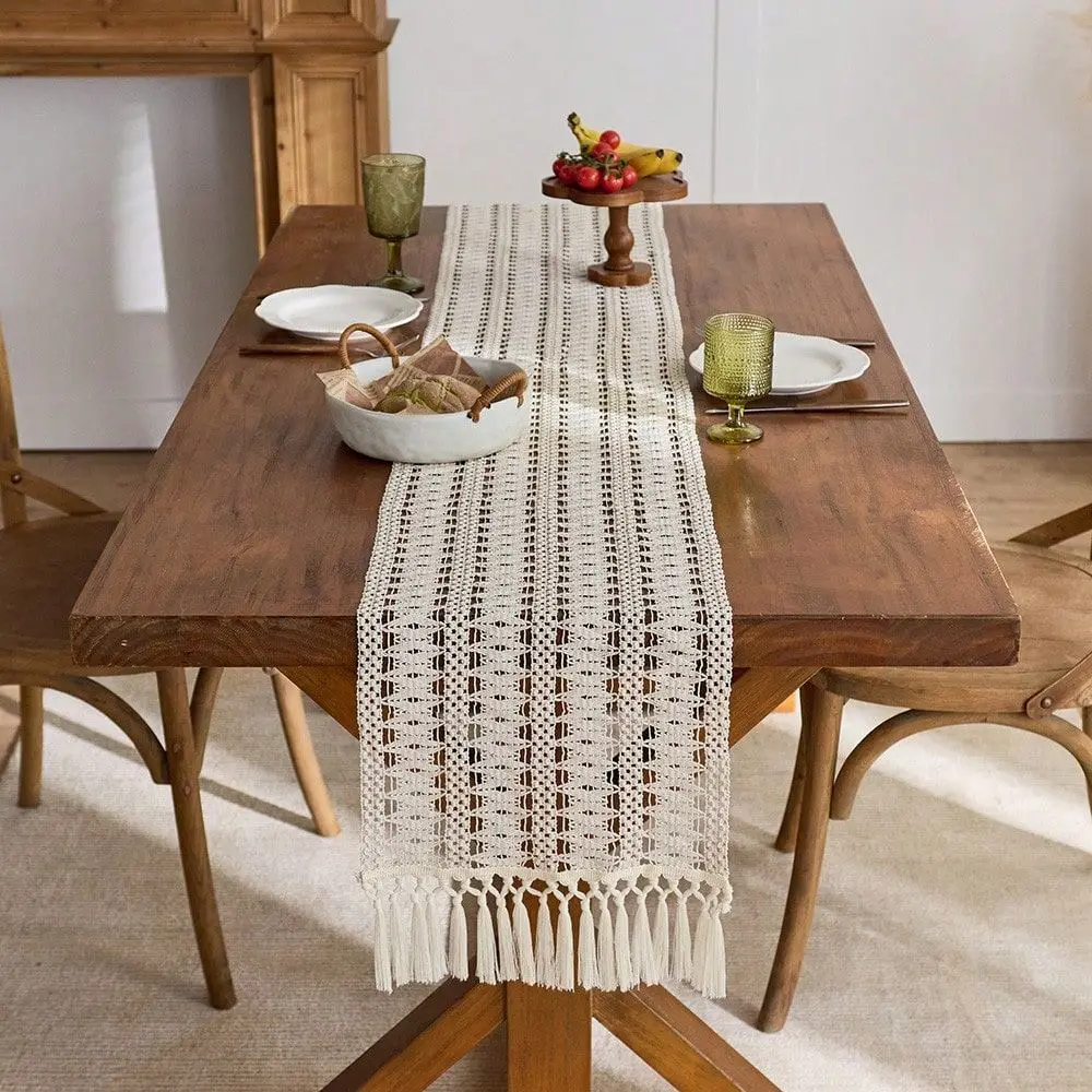 Tischläufer Beige mit Fransen und Lochmuster – Bild 5