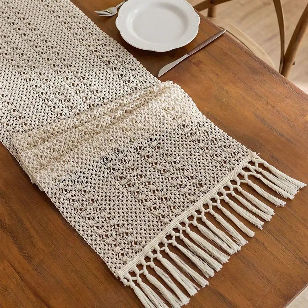Tischläufer Beige mit Fransen und Lochmuster – Beige – Gitter